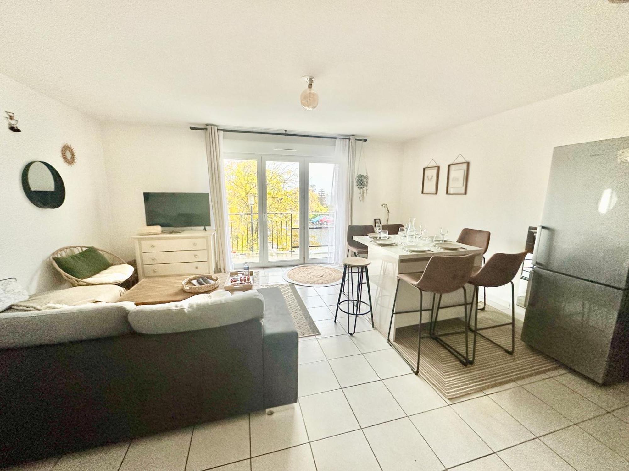 L'Arsene, Un Cocon Avec Terrasse Apartment Panazol Exterior photo